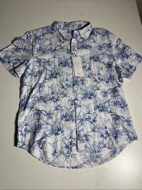 C&C California White and Blue Tropical Print Short-Sleeve Button-Down Shirt